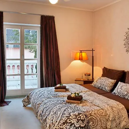 Lion Homestay Munich Exterior photo